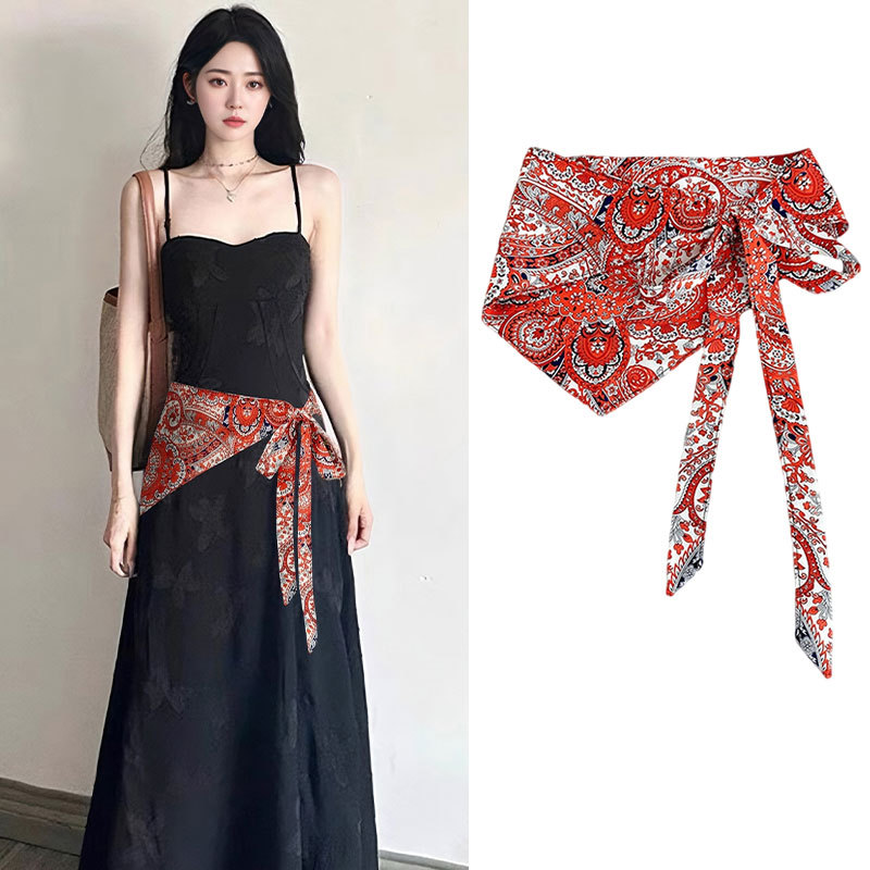 Travel Accessories High End - Cashew flower triangular scarf, women's stacked