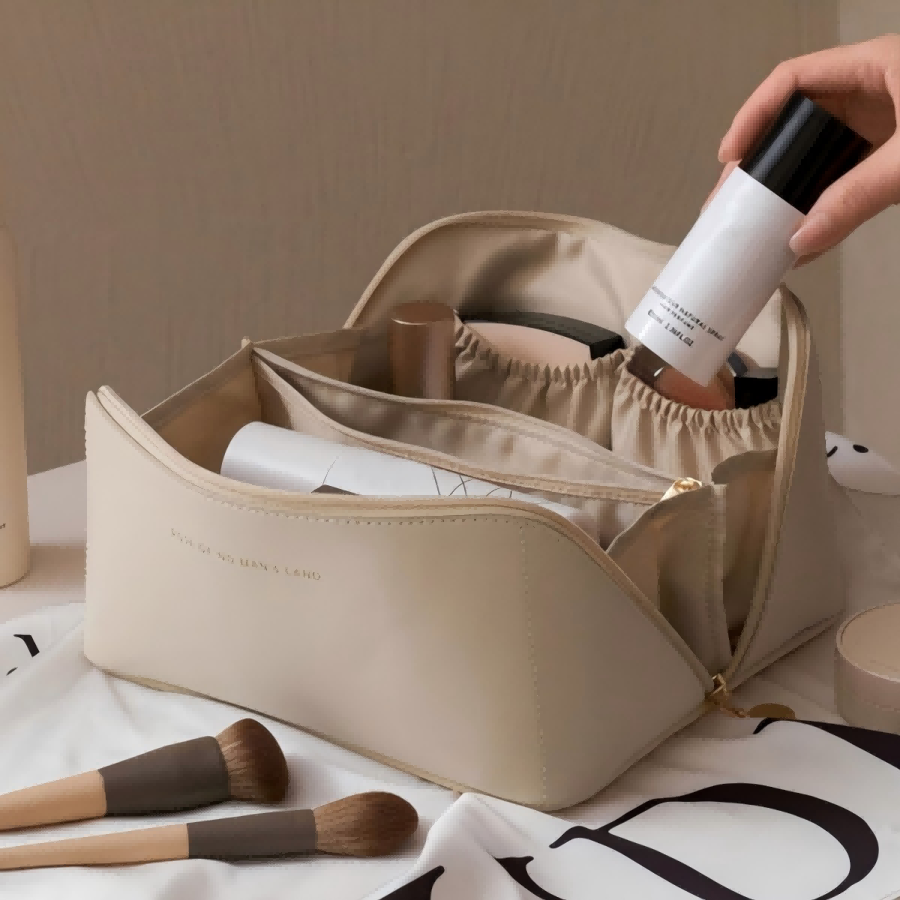Travel Z - Large Capacity Waterproof Makeup Bag White