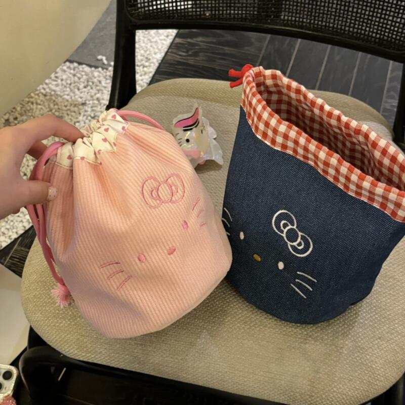 Sanrio Hello Kitty Portable Co - Travel Z recension och pris