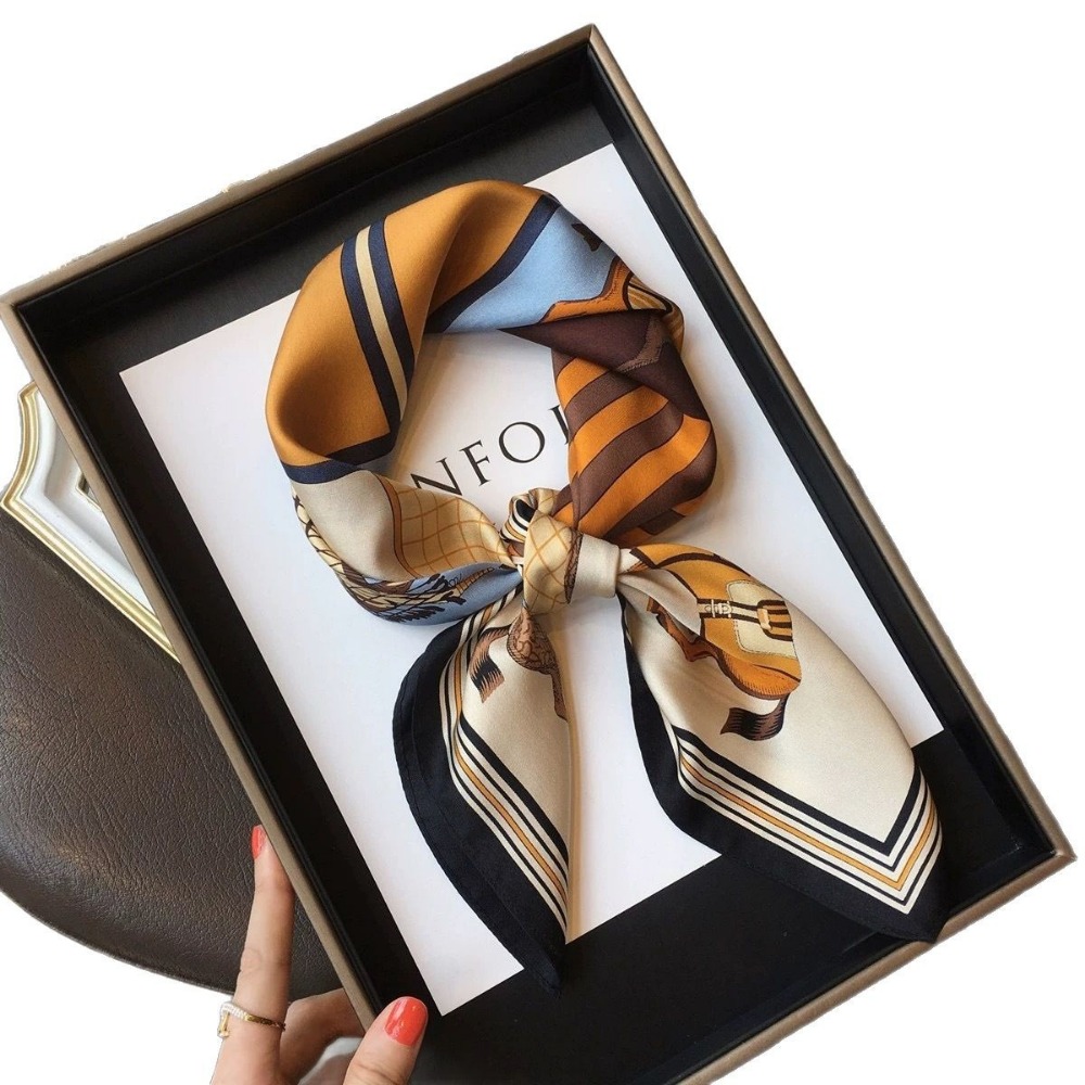 Fashion Satin Square Scarf for - Travel Accessories Unisex recension och pris