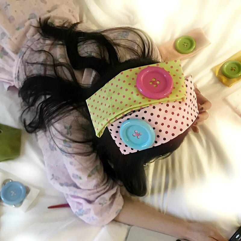 Vintage Lace Big Button Headba - Travel Yoga Accessories recension och pris