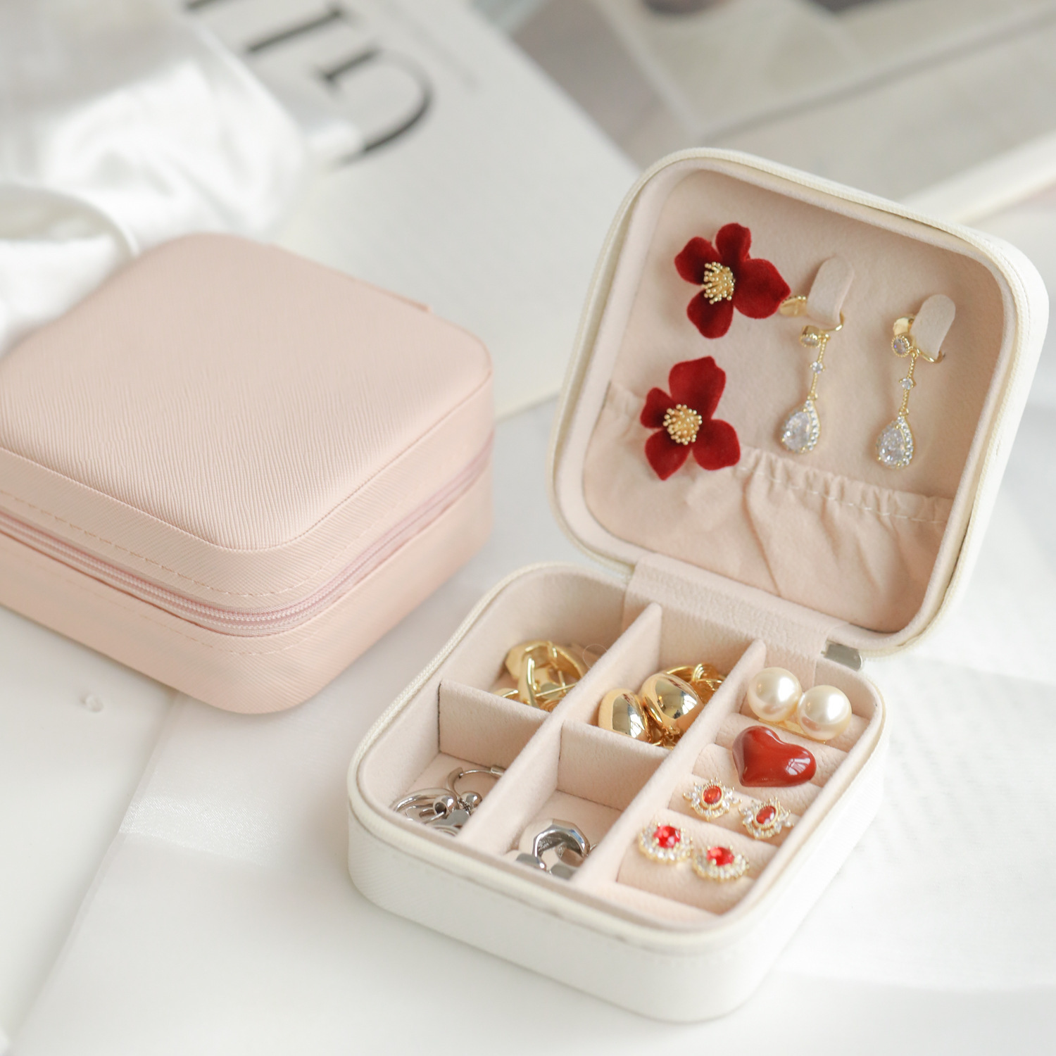 Simple And Portable Palm Jewel - Accessories Travel Jewelry Box recension och pris