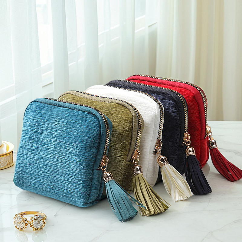 Portable Travel Mini Jewelry B - Travel Accessories Display recension och pris